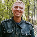 Знакомства: Илья, 33 года, Санкт-Петербург