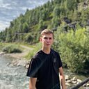 Знакомства: Рома, 25 лет, Усть-Каменогорск