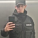 Знакомства: Валерий, 24 года, Курск