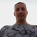 Знакомства: Виталий, 31 год, Уссурийск