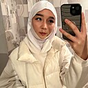 Знакомства: Аяулым, 18 лет, Уральск