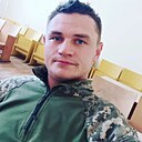 Знакомства: Валерій, 24 года, Киев
