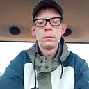 Знакомства: Артём, 22 года, Ульяновск