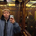 Знакомства: Nikon, 18 лет, Екатеринбург