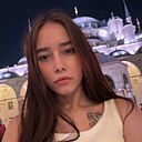 Знакомства: Виктория, 22 года, Волжский