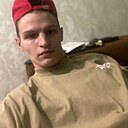Знакомства: Дмитрий, 19 лет, Павлово