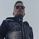 Знакомства: Сергей, 32 года, Калуга