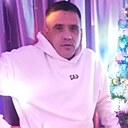 Знакомства: Валерий, 40 лет, Братск