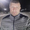 Знакомства: Руслан, 45 лет, Снежное