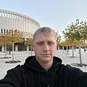 Знакомства: Максим, 33 года, Волжский