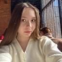 Знакомства: Ксения, 19 лет, Брянск