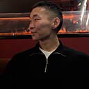 Знакомства: Радомир, 18 лет, Якутск