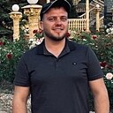 Знакомства: Виктор, 32 года, Тюмень