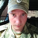 Знакомства: Максим, 29 лет, Керчь