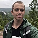 Знакомства: Олег, 21 год, Нерюнгри