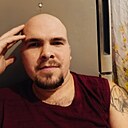 Знакомства: Александр, 27 лет, Смолевичи