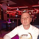 Знакомства: Евгений, 35 лет, Керчь