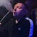 Знакомства: Антон, 35 лет, Белово