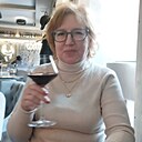 Знакомства: Ульяна, 55 лет, Санкт-Петербург
