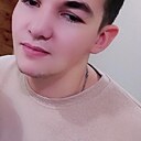 Знакомства: Красавчик, 23 года, Истра