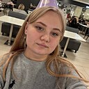 Знакомства: Алиса, 22 года, Ижевск