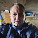 Знакомства: Андрей, 38 лет, Нижнегорский