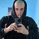 Знакомства: Рома, 23 года, Прохладный