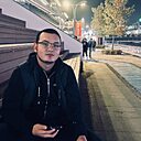 Знакомства: Akhi, 21 год, Шымкент