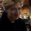 Знакомства: Александр, 18 лет, Киров