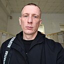 Знакомства: Илья, 35 лет, Тихвин