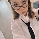 Знакомства: Кристинка, 18 лет, Тюмень