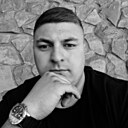 Знакомства: Сергей, 25 лет, Кировское