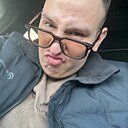 Знакомства: Иван, 23 года, Москва