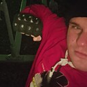 Знакомства: Александр, 24 года, Новомосковск