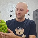 Знакомства: Виктор, 30 лет, Славянск-на-Кубани