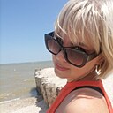 Знакомства: Вика, 42 года, Ейск