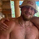 Знакомства: Илья, 23 года, Пермь