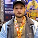 Знакомства: Дмитрий, 29 лет, Тюмень