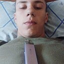 Знакомства: Дмитрий, 20 лет, Владикавказ