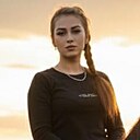 Знакомства: Анастасия Бабиев, 33 года, Красноярск