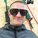 Знакомства: Александр, 28 лет, Макеевка