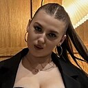 Знакомства: Лера, 18 лет, Гомель