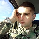 Знакомства: Максим, 23 года, Волгоград