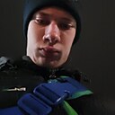 Знакомства: Саша, 18 лет, Светлый