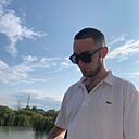 Знакомства: Артём, 18 лет, Ульяновск