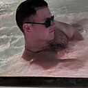 Знакомства: Илья, 27 лет, Борисоглебск