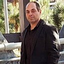 Знакомства: Артём, 33 года, Отрадная