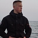 Знакомства: Максим, 18 лет, Белогорск (Крым)