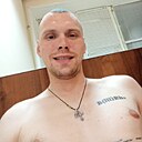 Знакомства: Андрей, 30 лет, Луга