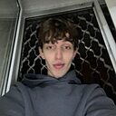 Знакомства: Андрей, 20 лет, Кишинев